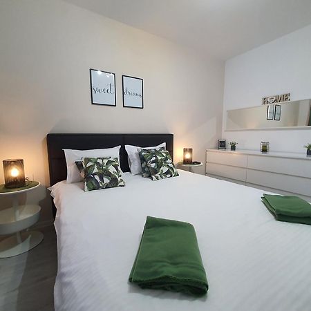 Green Apartment Coresi Braşov Eksteriør bilde