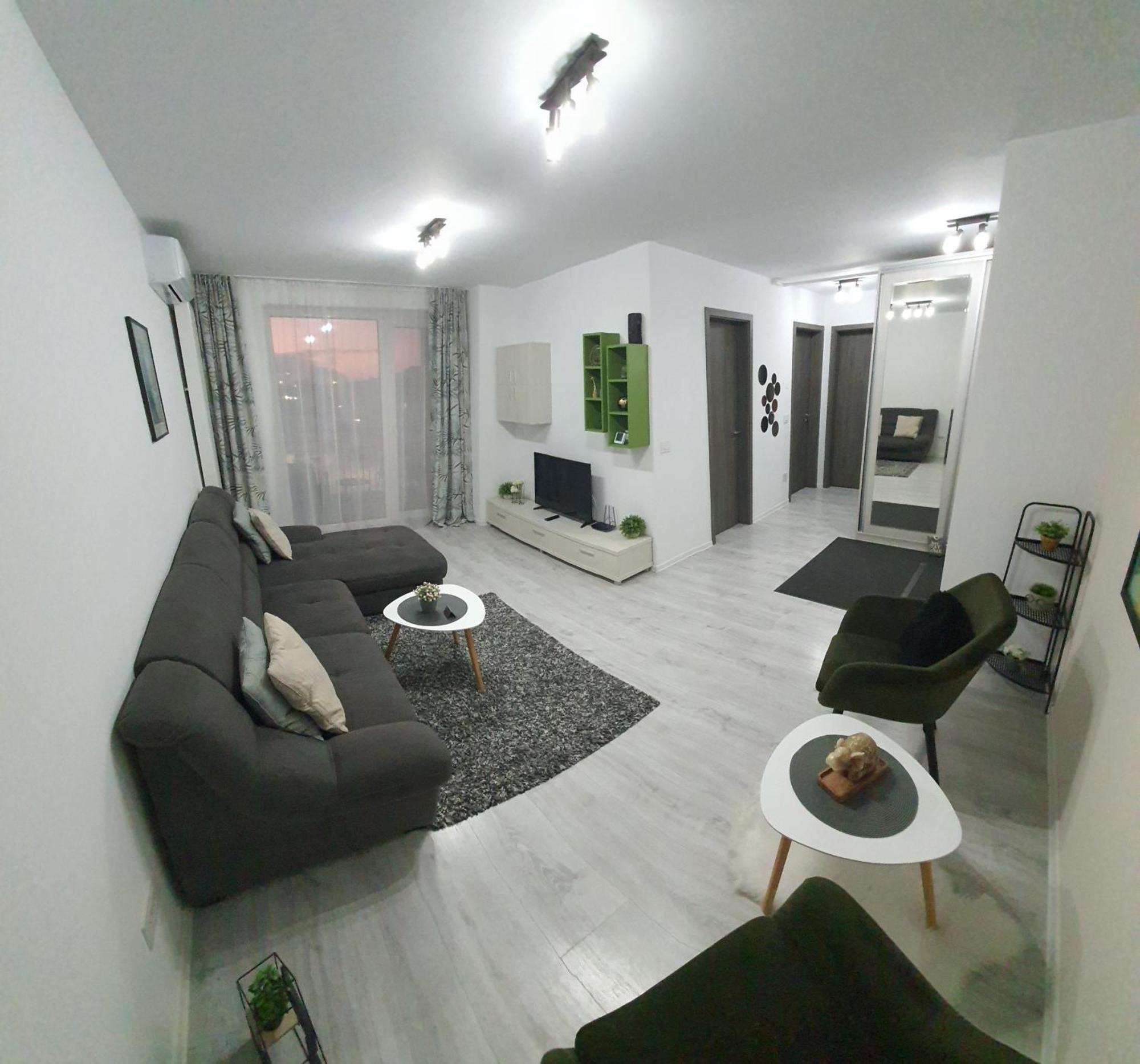 Green Apartment Coresi Braşov Eksteriør bilde
