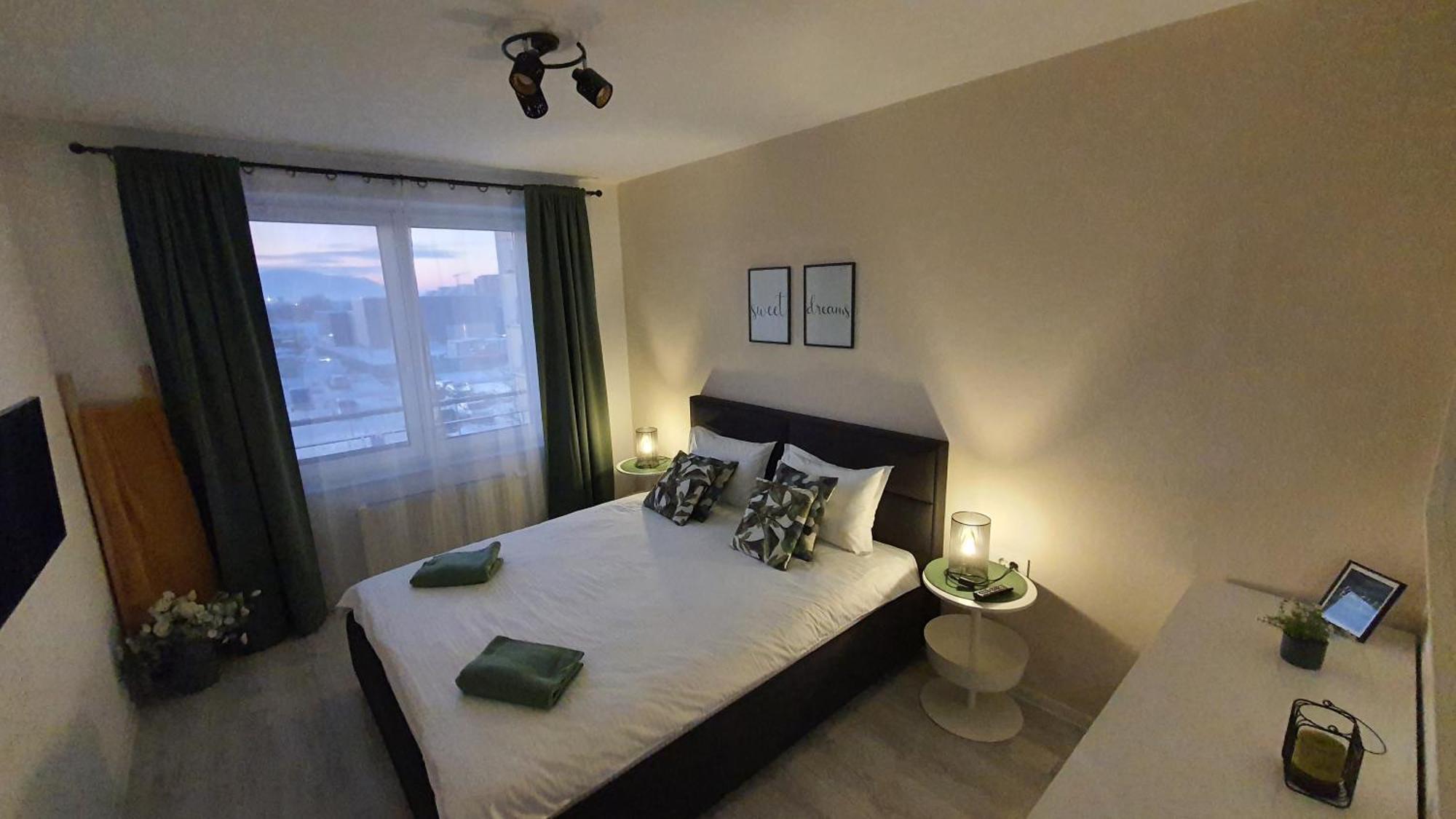 Green Apartment Coresi Braşov Eksteriør bilde