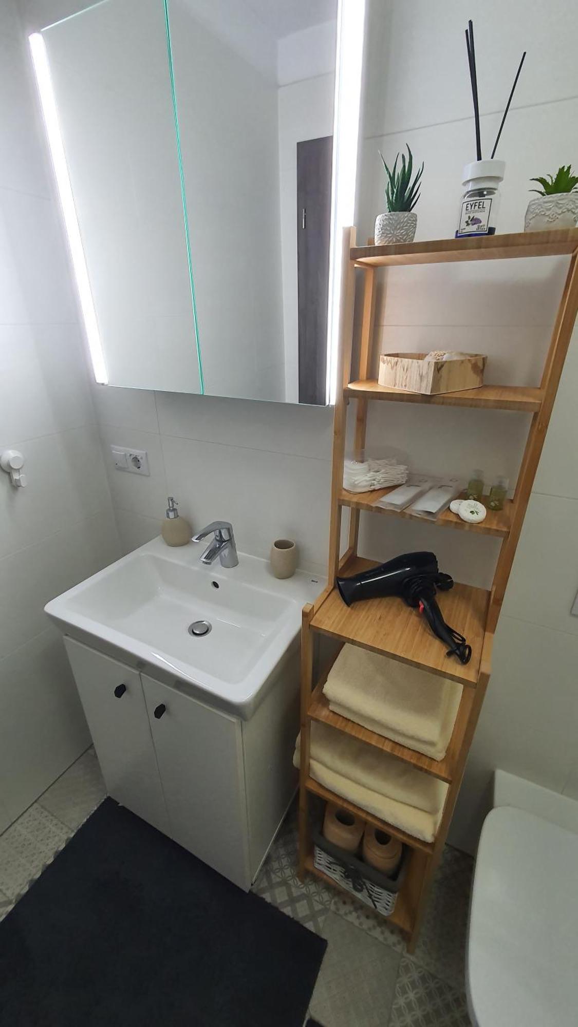 Green Apartment Coresi Braşov Eksteriør bilde